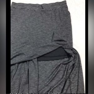 American Eagle Maxi Skirt | Size M